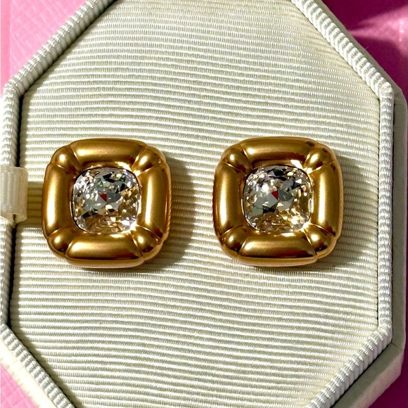 🖤 NWT Swarovski Dulcis Cushion Cut Stud Earrings - Rose Gold Tone - Complete Set - Picture 1 of 14